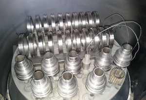 Седла и прессформы в установке ионного азотирования
