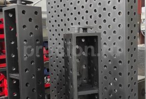 Упрочненный сварочный стол