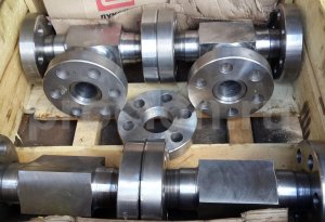 Упакованные тройники и фланцы высокого давления